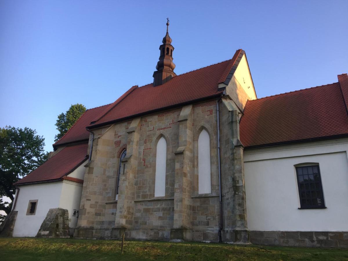 Villa Dom Pod Orzechem Lapczyca Esterno foto
