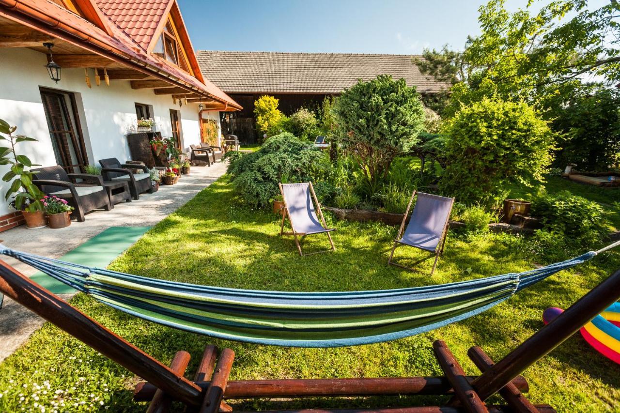 Villa Dom Pod Orzechem Lapczyca Esterno foto