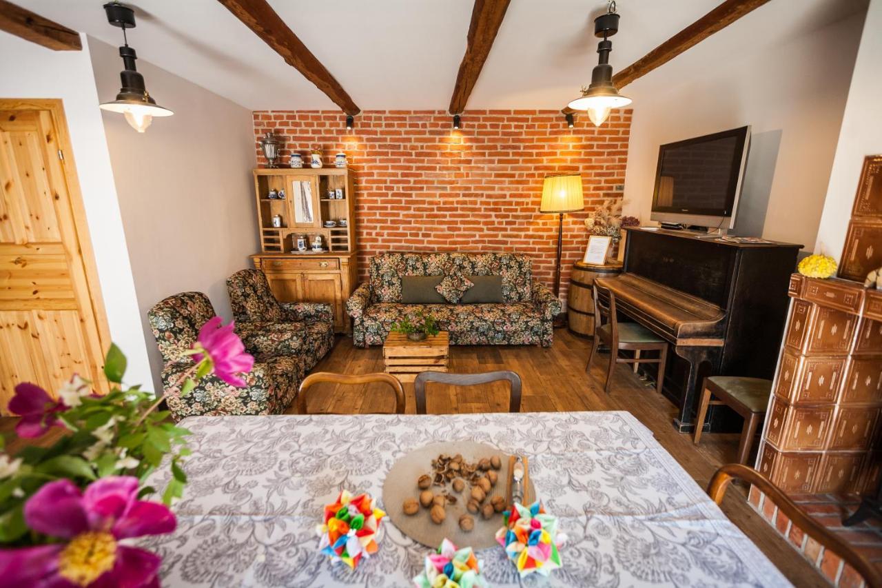 Villa Dom Pod Orzechem Lapczyca Esterno foto