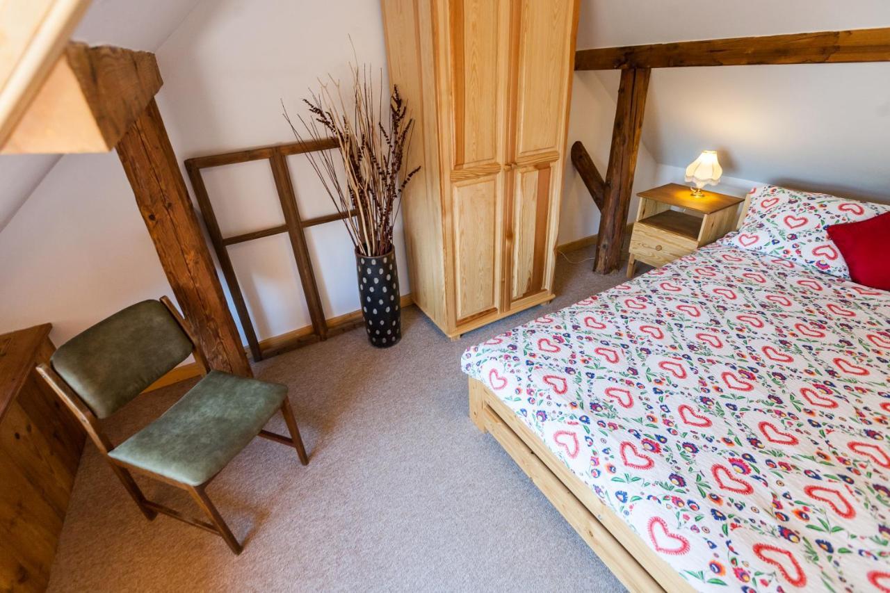 Villa Dom Pod Orzechem Lapczyca Esterno foto
